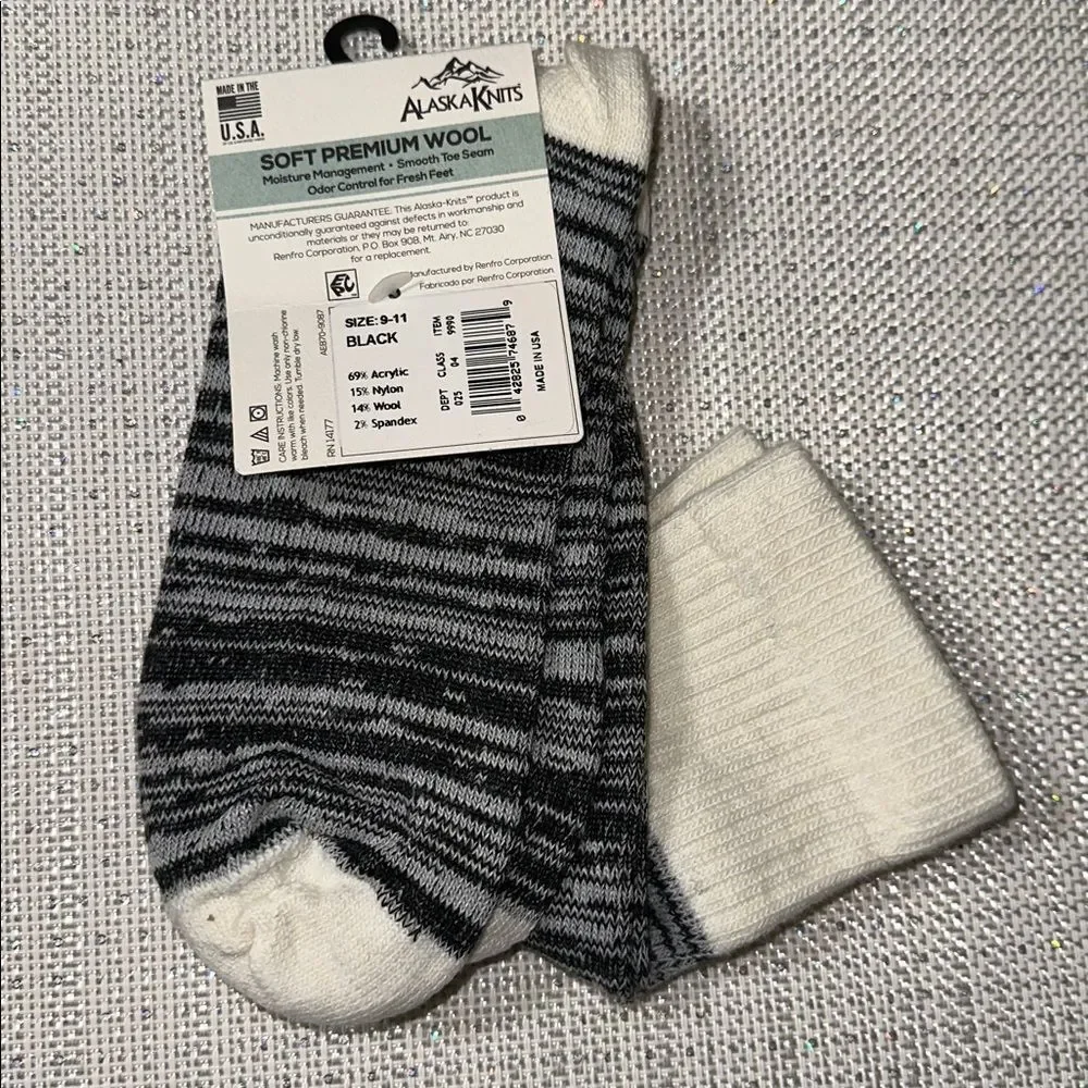 Alaska Knits Black Gray Ivory Heather Traditional Wool Blend Knee High Socks